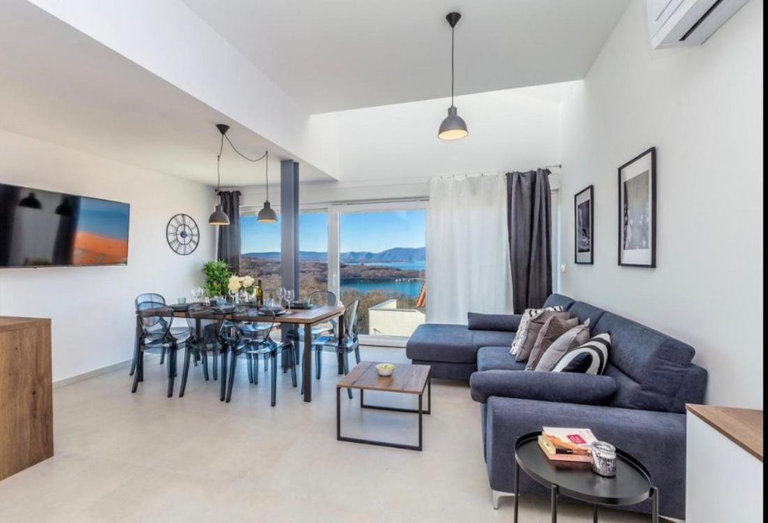 Apartments Solis Lacus Penthouse ニヴィーチェ エクステリア 写真