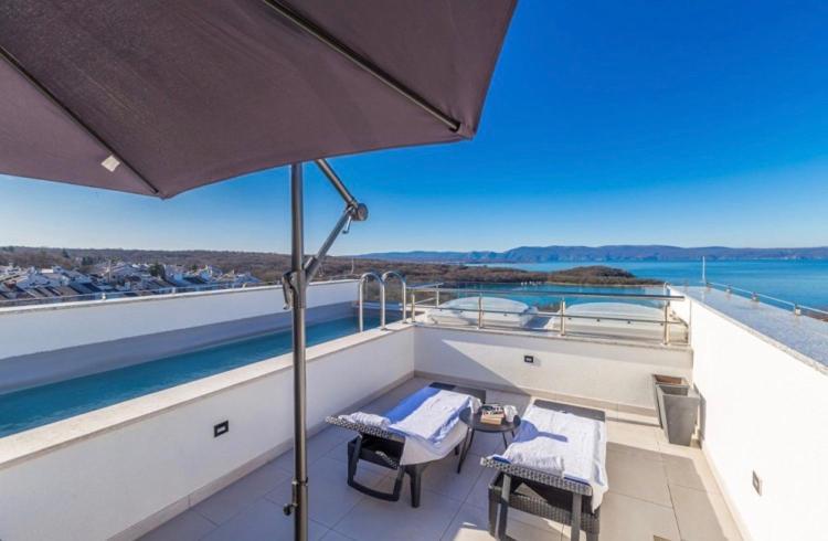 Apartments Solis Lacus Penthouse ニヴィーチェ エクステリア 写真